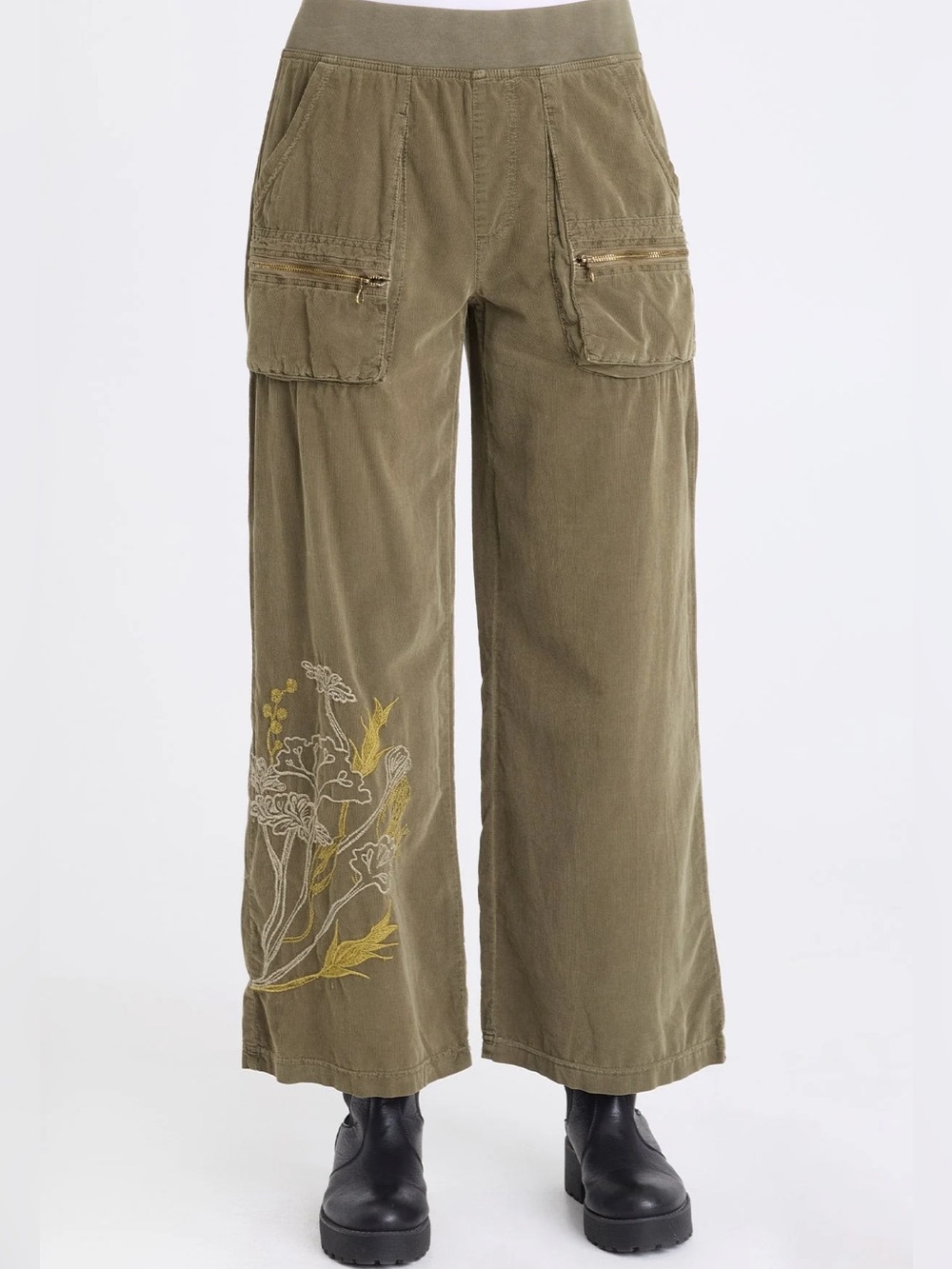 XCVI
ALEKS EMBROIDERED CORDUROY PANT